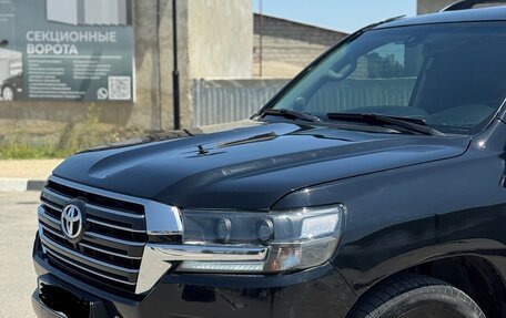 Toyota Land Cruiser 200, 2010 год, 2 850 000 рублей, 5 фотография