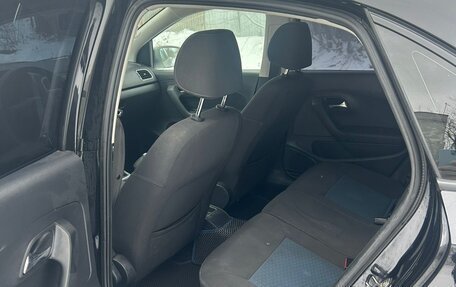 Volkswagen Polo VI (EU Market), 2013 год, 800 000 рублей, 7 фотография