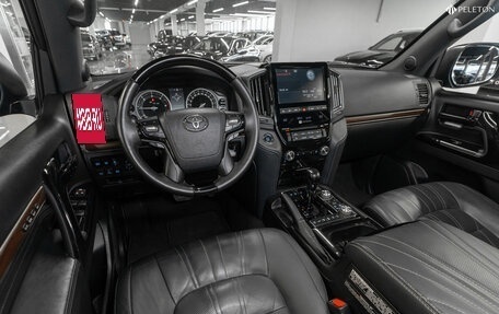Toyota Land Cruiser 200, 2018 год, 6 700 000 рублей, 7 фотография