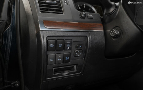 Toyota Land Cruiser 200, 2018 год, 6 700 000 рублей, 23 фотография