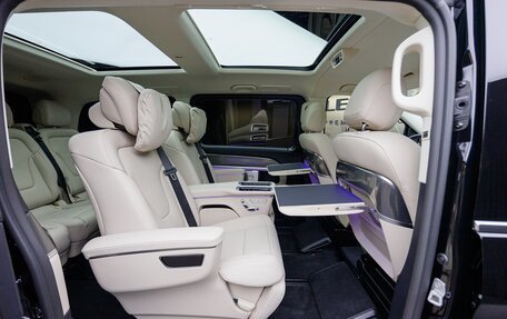 Mercedes-Benz V-Класс, 2025 год, 14 380 000 рублей, 35 фотография