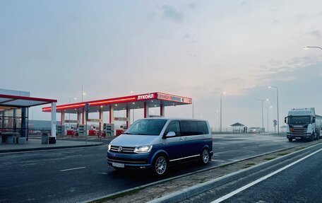 Volkswagen Multivan T6 рестайлинг, 2018 год, 4 500 000 рублей, 4 фотография