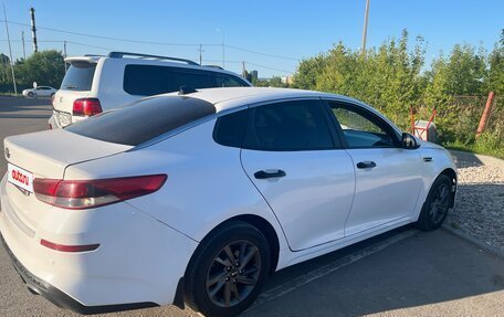 KIA Optima IV, 2017 год, 950 000 рублей, 9 фотография
