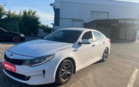 KIA Optima IV, 2017 год, 950 000 рублей, 3 фотография