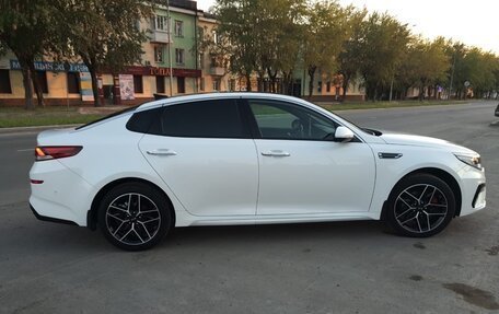 KIA Optima IV, 2018 год, 2 450 000 рублей, 3 фотография