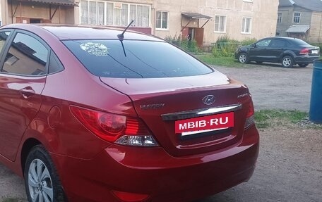 Hyundai Solaris II рестайлинг, 2011 год, 700 000 рублей, 5 фотография