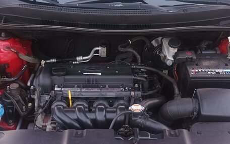Hyundai Solaris II рестайлинг, 2011 год, 700 000 рублей, 14 фотография