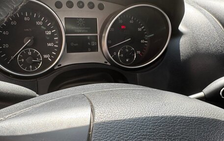 Mercedes-Benz M-Класс, 2005 год, 1 000 000 рублей, 9 фотография