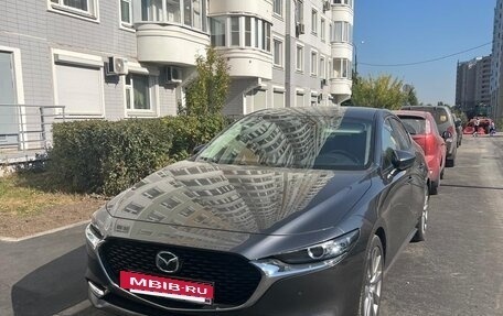 Mazda 3, 2019 год, 2 250 000 рублей, 2 фотография