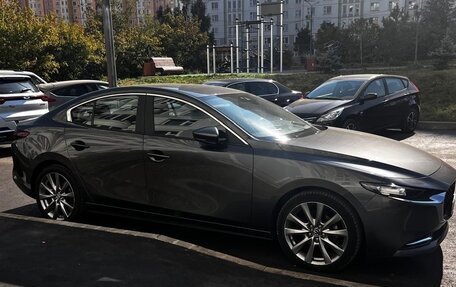 Mazda 3, 2019 год, 2 250 000 рублей, 12 фотография