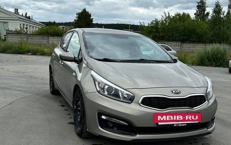 KIA cee'd III, 2015 год, 1 000 000 рублей, 6 фотография