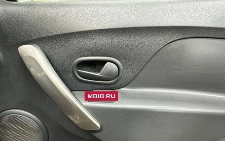 Renault Sandero II рестайлинг, 2016 год, 827 000 рублей, 9 фотография