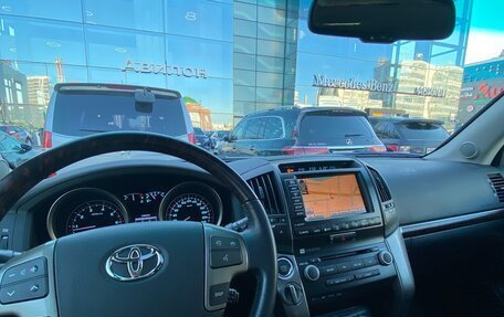 Toyota Land Cruiser 200, 2011 год, 5 000 000 рублей, 11 фотография