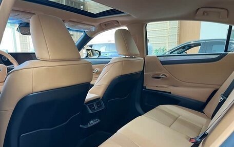 Lexus ES VII, 2025 год, 4 503 000 рублей, 16 фотография