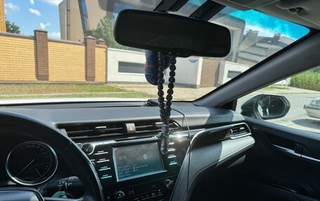 Toyota Camry, 2020 год, 2 730 000 рублей, 10 фотография