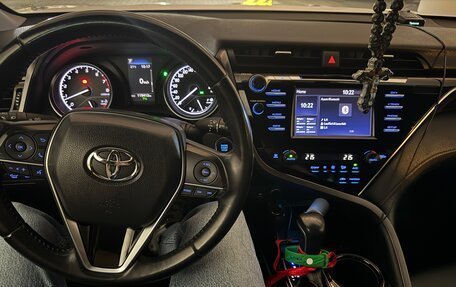Toyota Camry, 2020 год, 2 730 000 рублей, 15 фотография