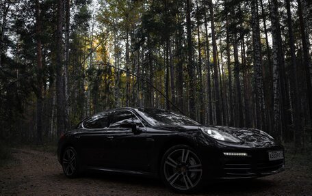 Porsche Panamera II рестайлинг, 2013 год, 4 190 000 рублей, 4 фотография