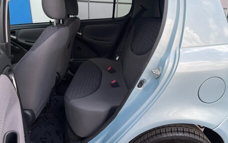 Toyota Vitz, 2004 год, 447 000 рублей, 13 фотография