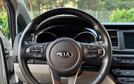 KIA Carnival III, 2019 год, 2 700 000 рублей, 13 фотография