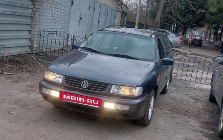 Volkswagen Passat B4, 1994 год, 280 000 рублей, 3 фотография
