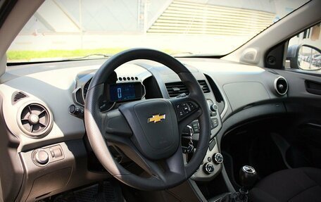 Chevrolet Aveo III, 2013 год, 598 000 рублей, 5 фотография