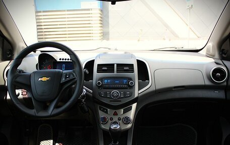 Chevrolet Aveo III, 2013 год, 598 000 рублей, 6 фотография