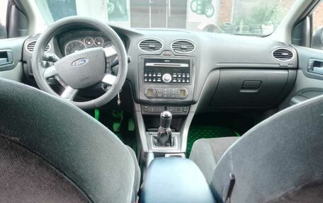 Ford Focus II рестайлинг, 2006 год, 390 000 рублей, 18 фотография