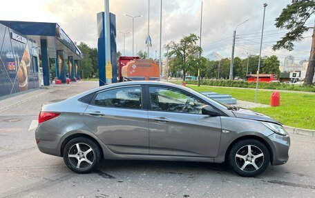 Hyundai Solaris II рестайлинг, 2014 год, 500 000 рублей, 2 фотография
