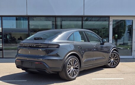 Porsche Macan, 2025 год, 13 790 000 рублей, 4 фотография