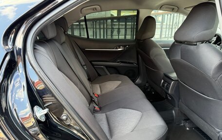 Toyota Camry, 2019 год, 2 470 000 рублей, 16 фотография
