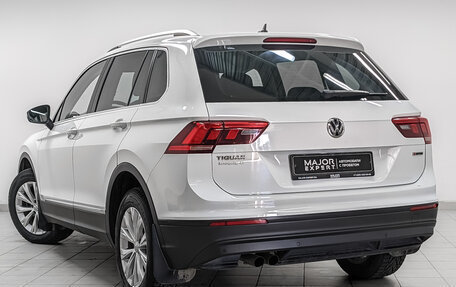 Volkswagen Tiguan II, 2018 год, 2 323 000 рублей, 7 фотография