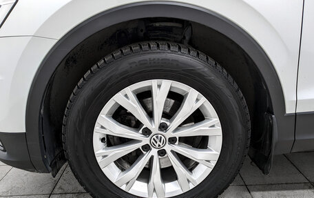 Volkswagen Tiguan II, 2018 год, 2 323 000 рублей, 18 фотография