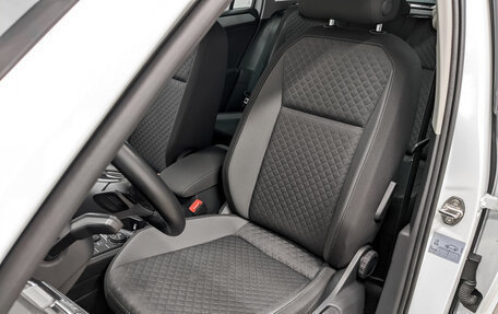 Volkswagen Tiguan II, 2018 год, 2 323 000 рублей, 20 фотография