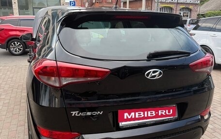 Hyundai Tucson III, 2016 год, 1 000 000 рублей, 8 фотография