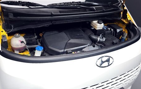 Hyundai Staria, 2021 год, 1 890 000 рублей, 5 фотография