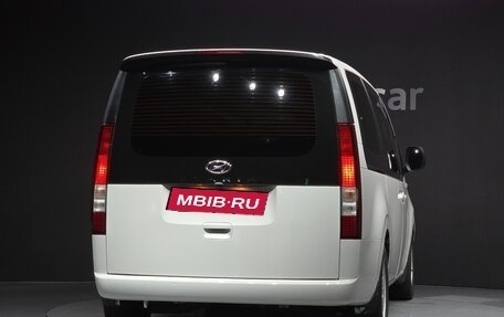 Hyundai Staria, 2021 год, 1 890 000 рублей, 4 фотография