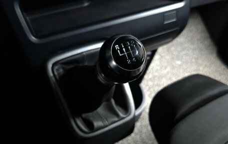 Hyundai Staria, 2021 год, 1 890 000 рублей, 10 фотография