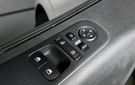 Hyundai Staria, 2021 год, 1 890 000 рублей, 20 фотография