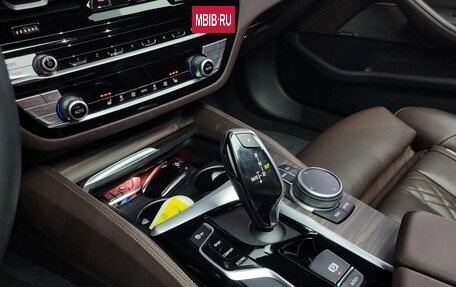 BMW 5 серия, 2020 год, 2 750 000 рублей, 10 фотография