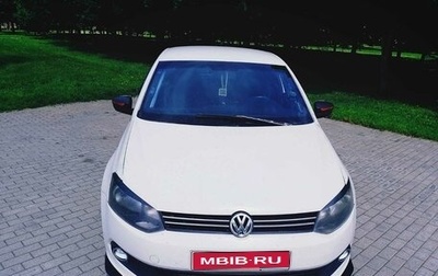 Volkswagen Polo VI (EU Market), 2013 год, 435 000 рублей, 1 фотография