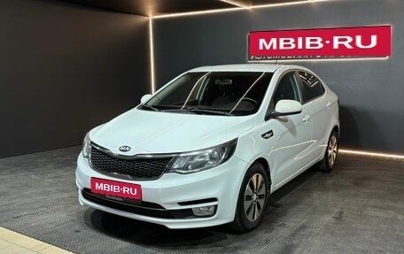KIA Rio III рестайлинг, 2015 год, 1 090 000 рублей, 1 фотография
