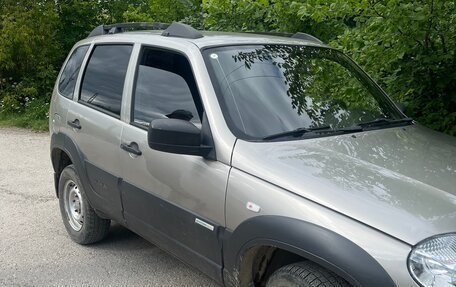 Chevrolet Niva I рестайлинг, 2013 год, 500 000 рублей, 10 фотография