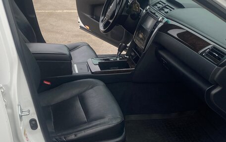 Toyota Camry, 2015 год, 1 800 000 рублей, 6 фотография