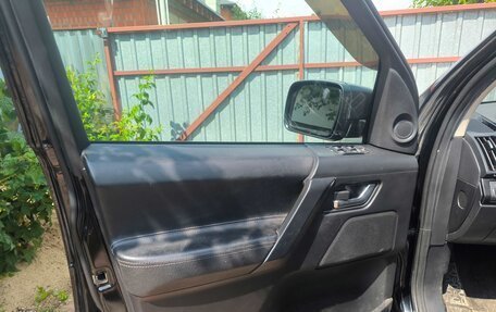Land Rover Freelander II рестайлинг 2, 2014 год, 1 200 000 рублей, 10 фотография