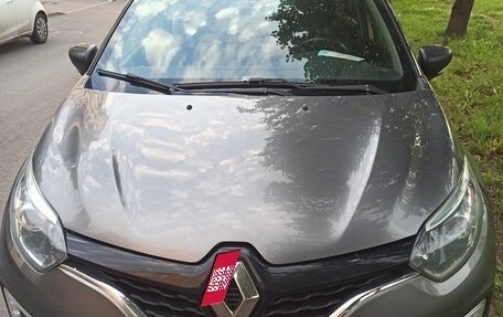 Renault Kaptur I рестайлинг, 2019 год, 1 350 000 рублей, 4 фотография