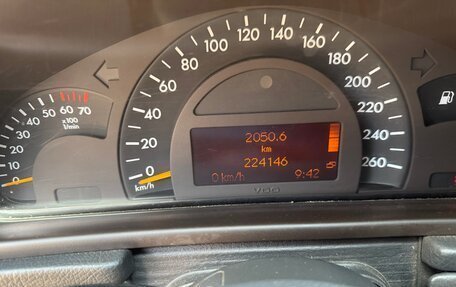 Mercedes-Benz C-Класс, 2002 год, 630 000 рублей, 12 фотография