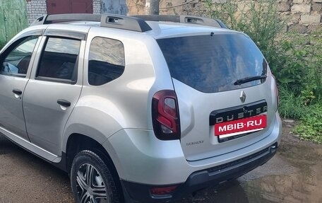 Renault Duster I рестайлинг, 2017 год, 1 170 000 рублей, 2 фотография