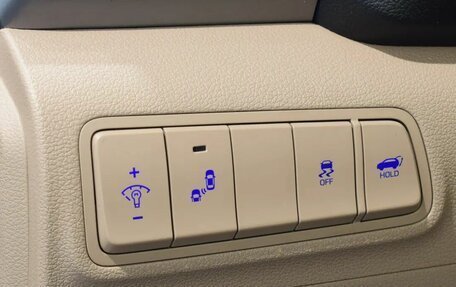 Hyundai Tucson III, 2017 год, 1 799 000 рублей, 9 фотография
