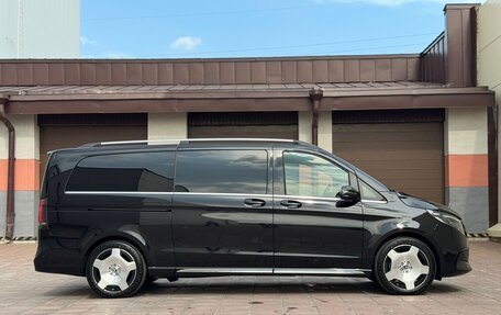 Mercedes-Benz V-Класс, 2025 год, 14 000 000 рублей, 4 фотография