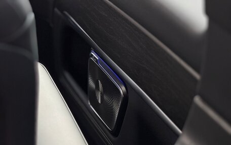 Mercedes-Benz V-Класс, 2025 год, 14 000 000 рублей, 18 фотография